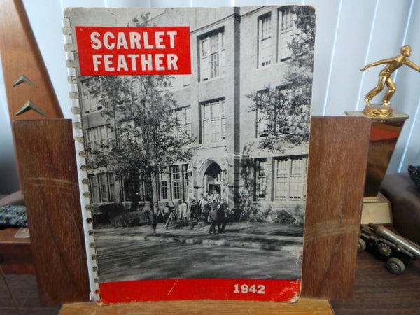 1942 CENTRAL HIGH SCHOOL Red Wing Minnesota Original YEARBOOK Scarlet Feather