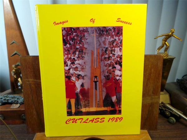 1989 JESUIT HIGH SCHOOL Carmichael CA Original YEARBOOK Annual Cutlass